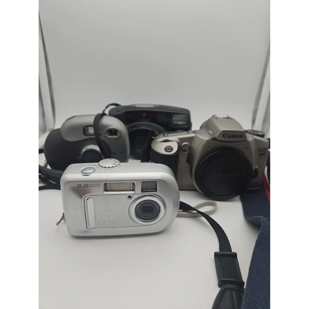 Lot Of Vintage Cameras Not Working And Or Untested Film And Digital